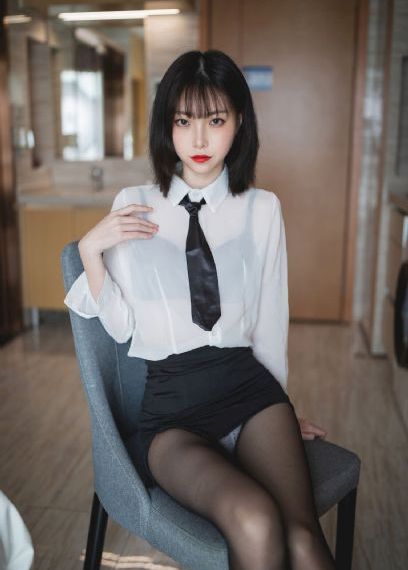 日韩精品人成视频在线_超清完整视频观看