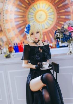 欧美同性猛男gaymovies_十万网红美女美酱