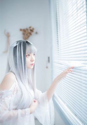 欧美色图男人_蓝光免费在线观看