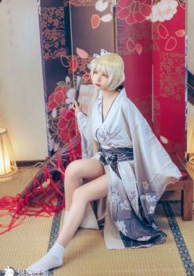 欧美大奶大逼_HD在线观看完整版